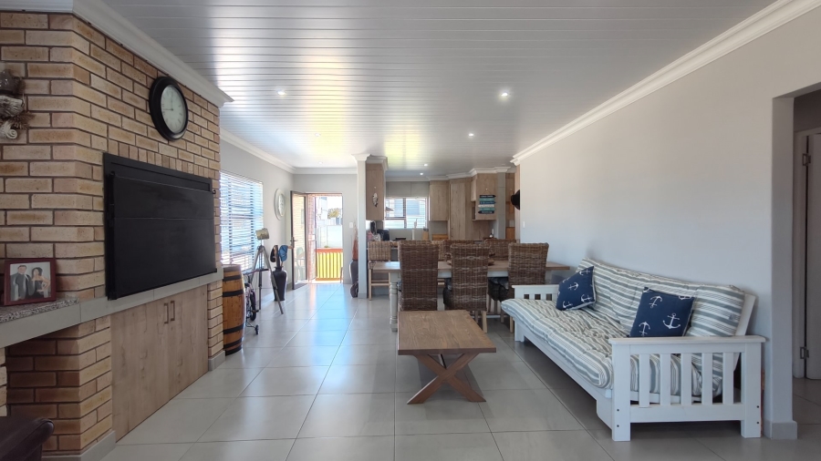 3 Bedroom Property for Sale in Island View Western Cape